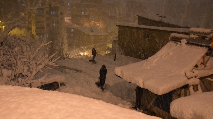 Hakkari&rsquo;de 197 yerleşim yeri kapandı