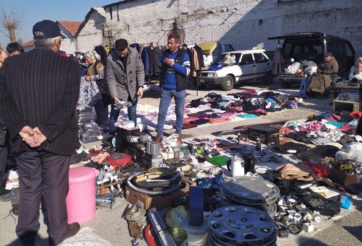 Bu pazarda her şey 3&rsquo;de bir fiyatına