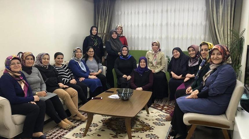 AK Parti Simav İlçe Kadın Kolları Başkanlığı’ndan istişare toplantısı