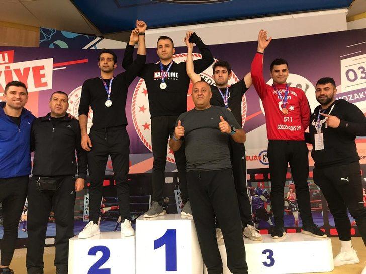 Turgutlulu sporcu Muaythai’de Türkiye şampiyonu oldu G3