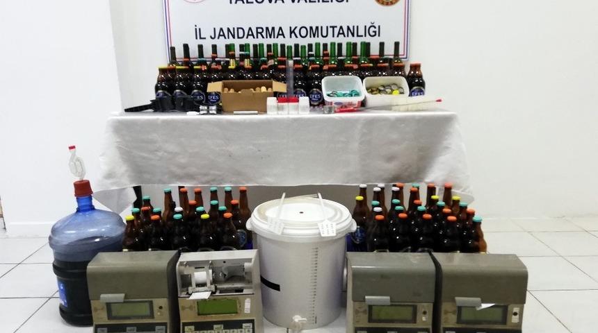 Benzin istasyonunu sahte i&ccedil;ki imalathanesine &ccedil;evirmişler