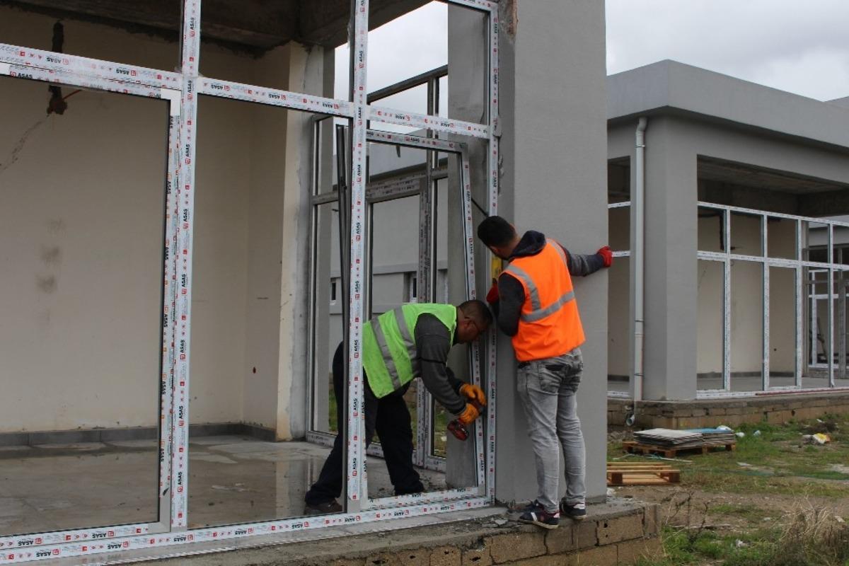 Gazipaşa K&uuml;lt&uuml;r Merkezi inşaatında sona doğru