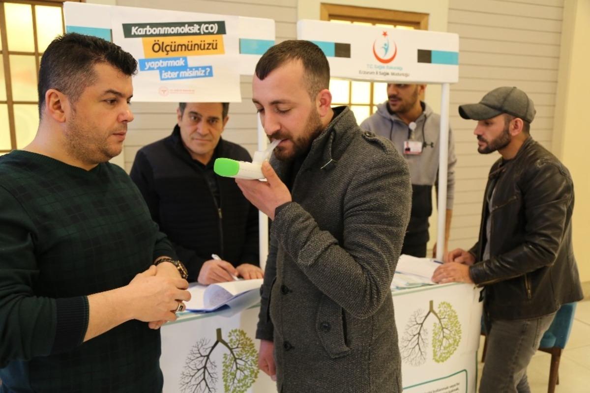 9 Şubat D&uuml;nya Sigara Bırakma G&uuml;n&uuml;&rsquo;nde sigaranın zararlarına dikkat &ccedil;ektiler