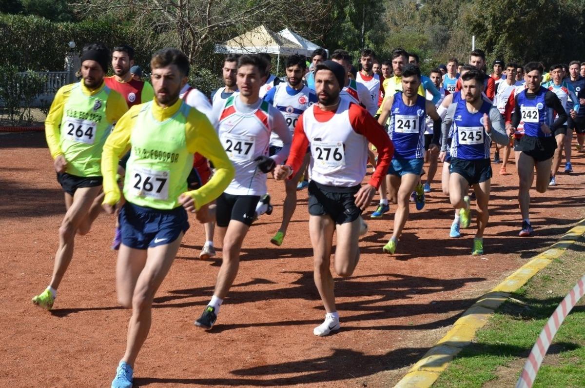 Kros Grup Yarışmaları Kuşadası&rsquo;da tamamlandı