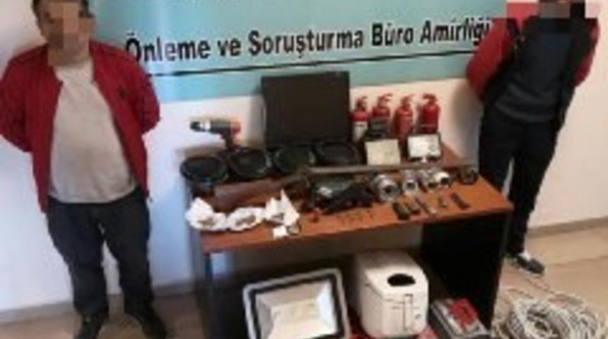 Kapkaç ve evden hırsızlık şüphelisi 4 şahıs yakalandı