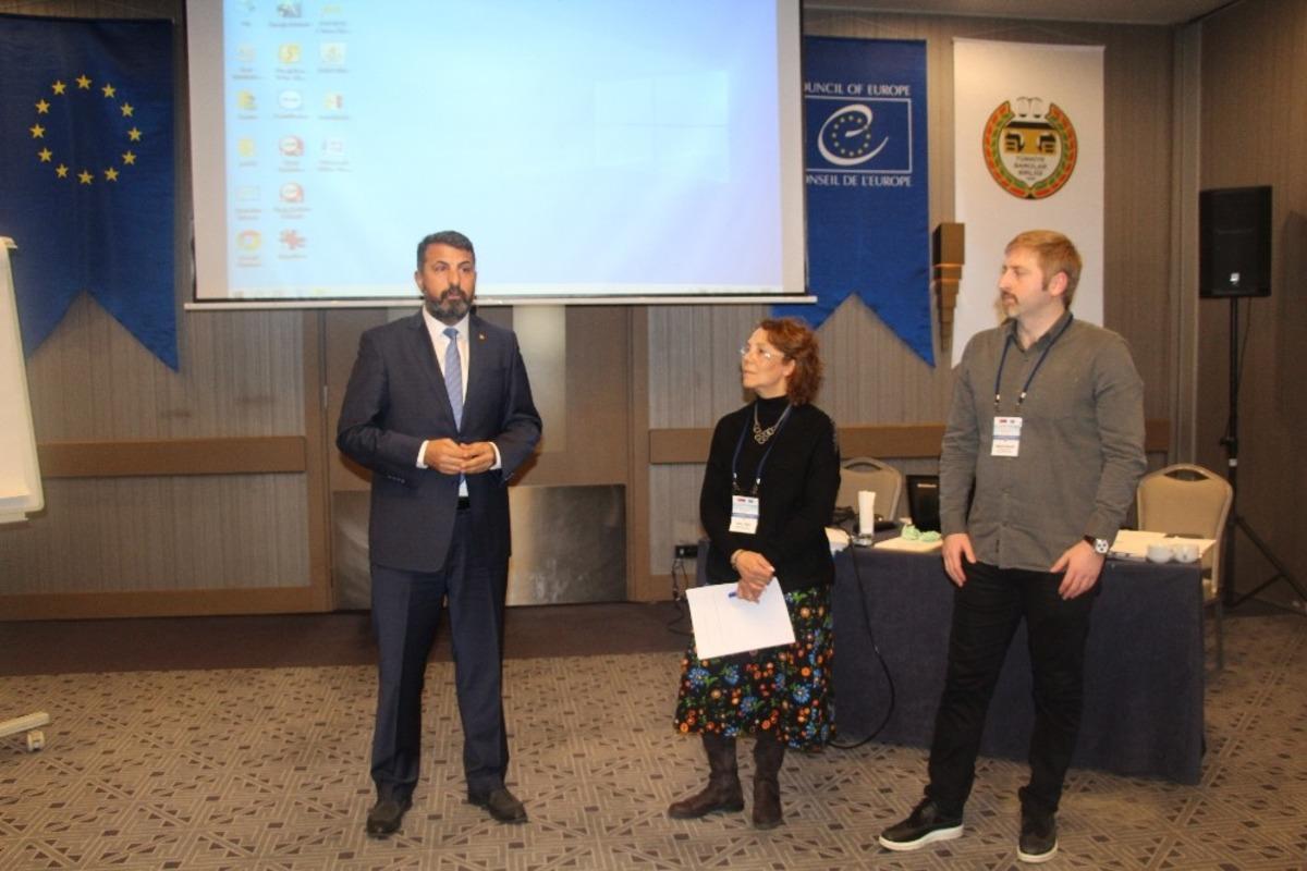 Avukatlar i&ccedil;in &rsquo;insan hakları eğitimi&rsquo; d&uuml;zenlendi