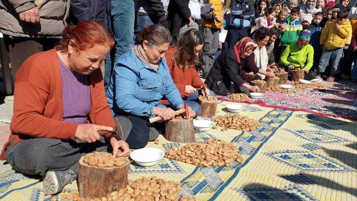 En çok bademi kırmak için yarıştılar G3