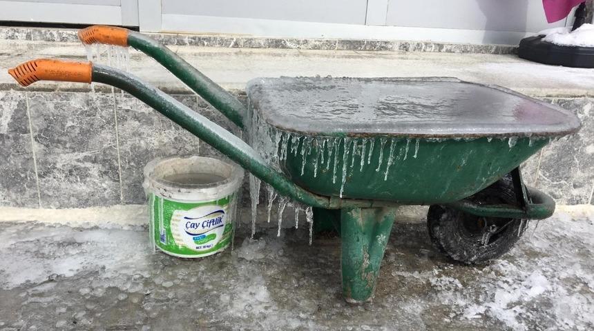 Beyt&uuml;şşebap buz tuttu