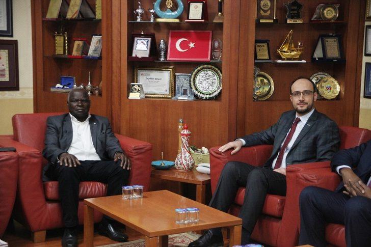 MÜSİAD Konya Zimbabve Yerel Yönetimler Bakanını ağırladı G3