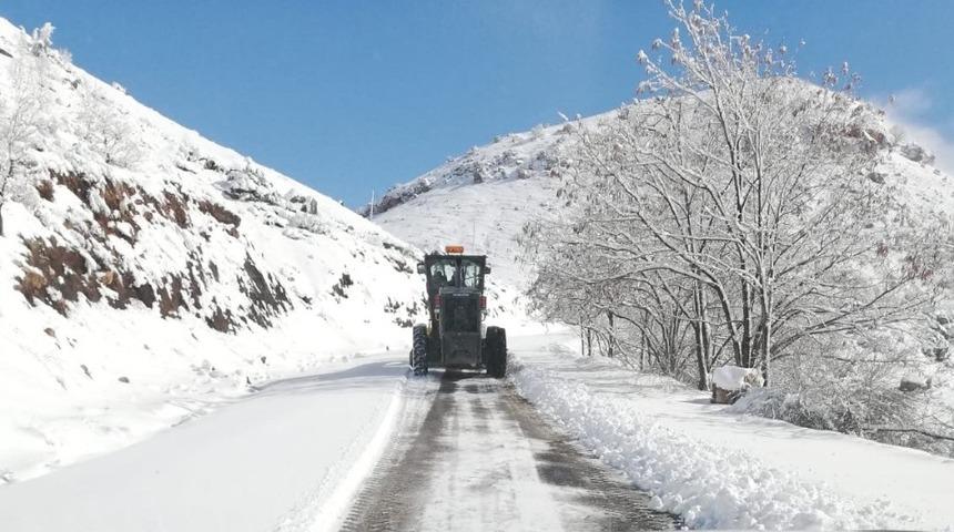 Adıyaman&rsquo;da 36 yerleşim birimine ulaşım sağlanamıyor