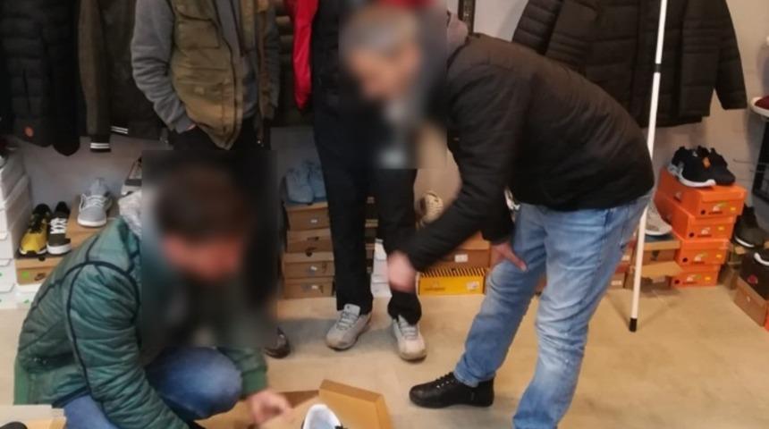 Emniyet m&uuml;d&uuml;r&uuml;nden alkışlanacak hareket