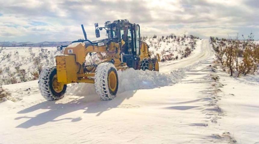 Batman&rsquo;da 96 k&ouml;y yolu ulaşıma a&ccedil;ıldı