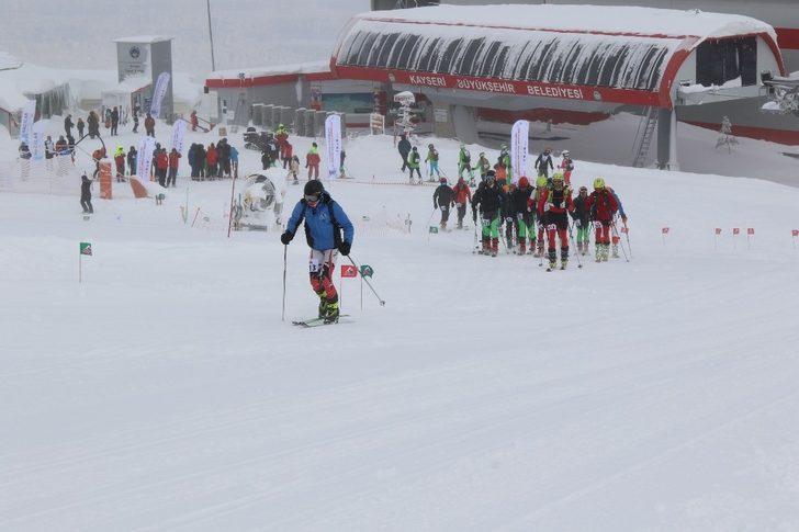 Uluslararası dağ kayağı şampiyonası Erciyes’te gerçekleştirildi G1