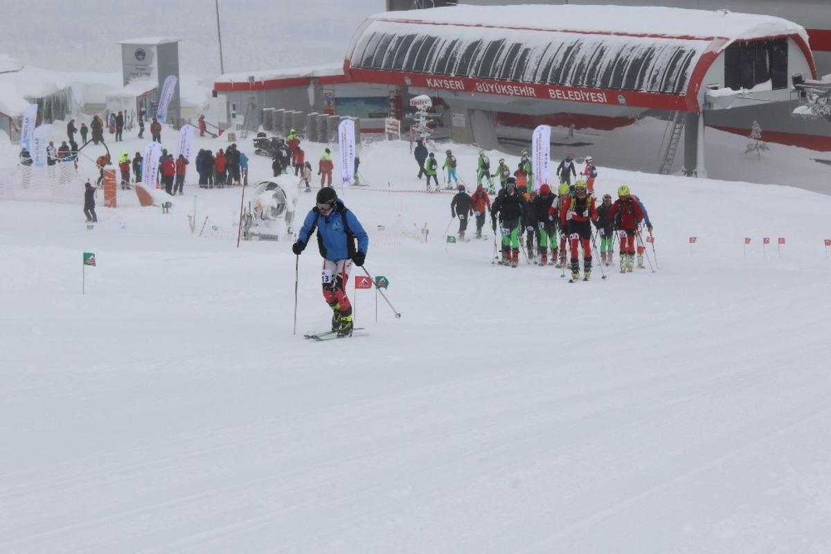 Uluslararası dağ kayağı şampiyonası Erciyes&rsquo;te ger&ccedil;ekleştirildi