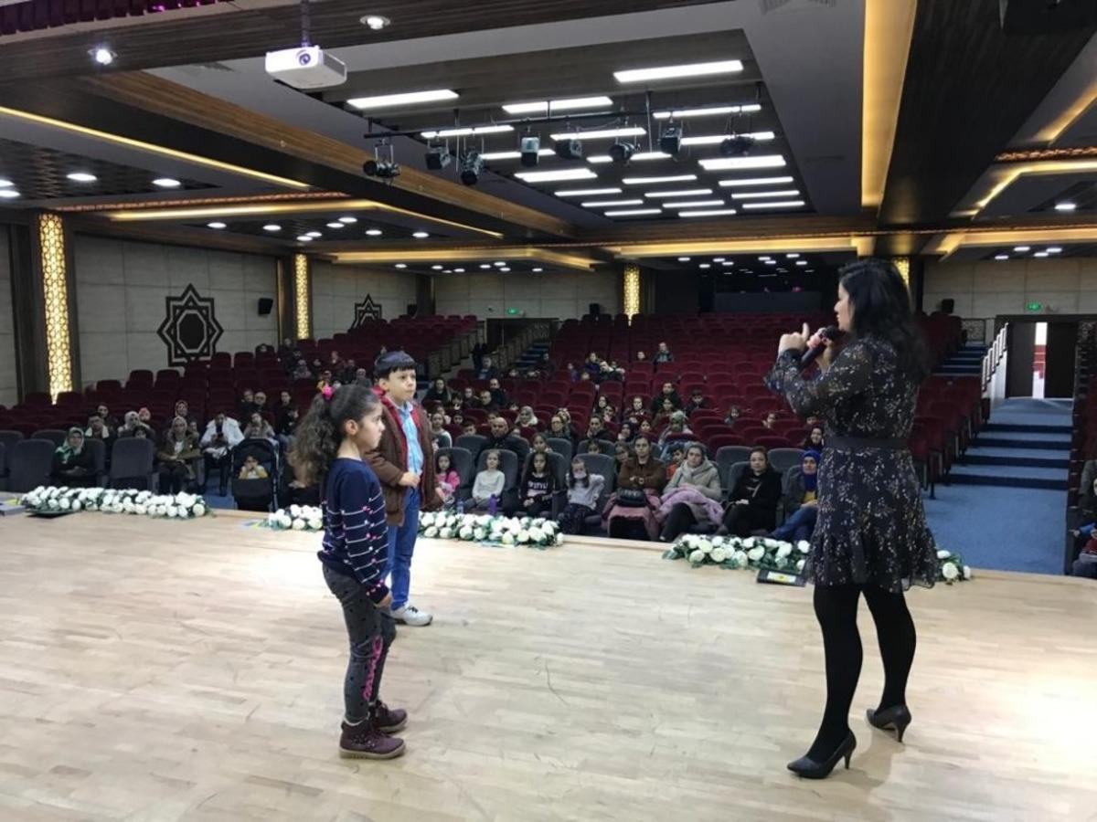 Yunusemre Kent Tiyatrosu &ccedil;alışmalarına başlıyor