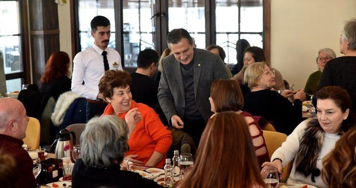 Başkan Ataç Süleyman Çakır mezunlarıyla kahvaltıda buluştu G1