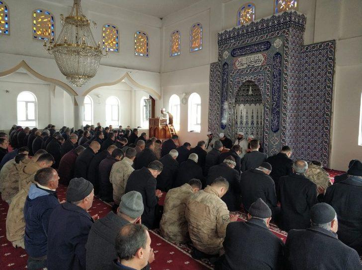 Çığ felaketinde hayatını kaybedenler için hatim ve mevlit okutuldu G1