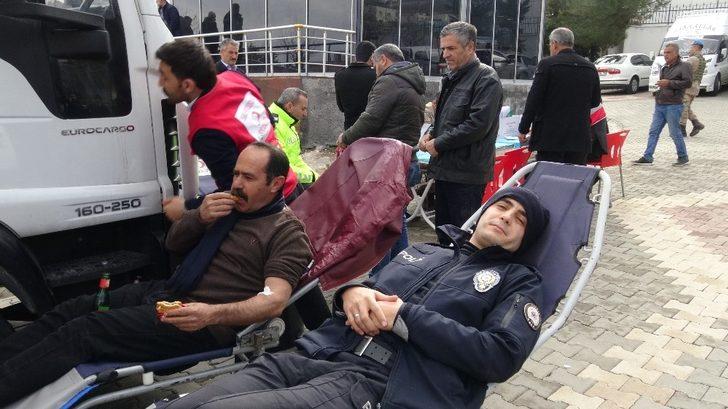 Batman’da polis ve vatandaş kan bağışı için seferber oldu G2