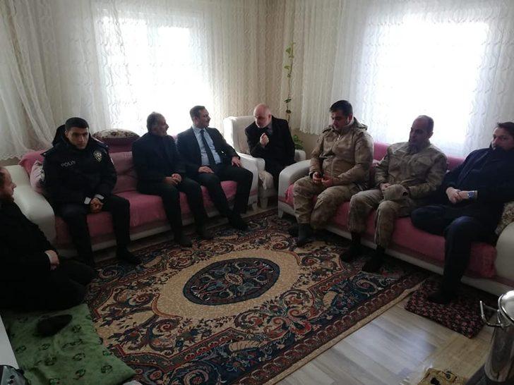 Zeytin Dalı Harekatı şehidi mezarı başında anıldı G2