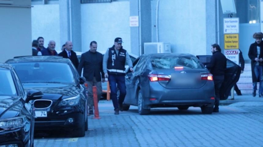 Yalova Belediye Başkan Yardımcısı Halit G&uuml;le&ccedil; g&ouml;zaltında