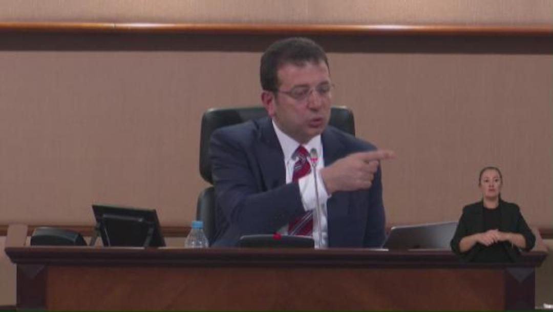İBB Meclisi'nde 'İmamoğlu k&uuml;f&uuml;r etti' iddiası! Ortalık karıştı