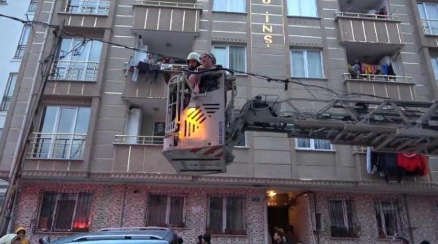 İstanbul Esenyurt'ta korkutan yangın!