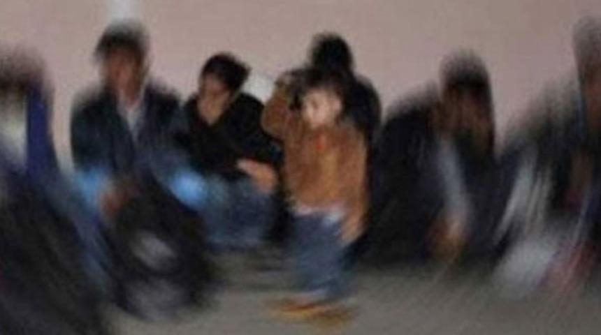 Balıkesir'de 44 düzensiz göçmen yakalandı