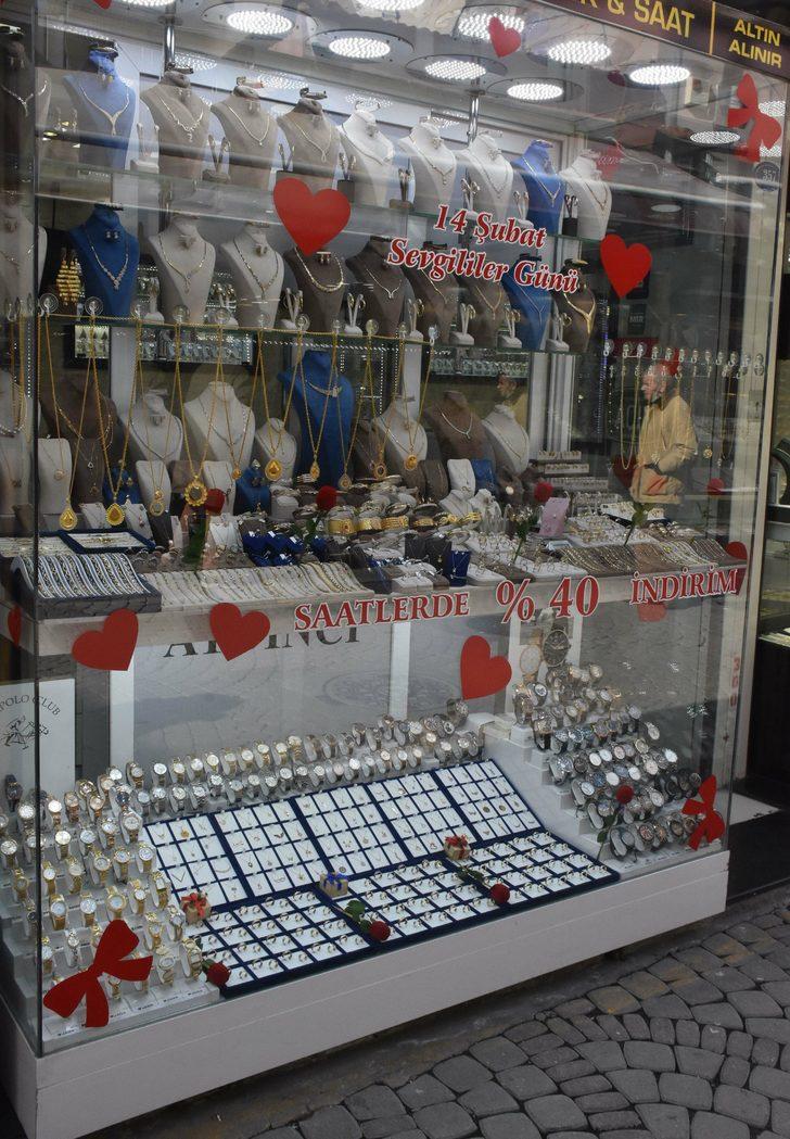  14 Şubat Sevgililer Günü öncesi internetten alışverişlerde dolandırıcılığa dikkat G2