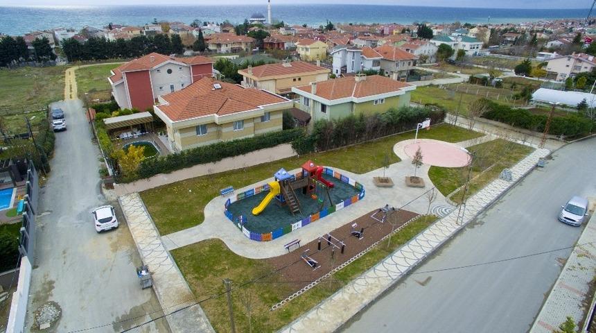 Büyükçekmece’deki çocuk oyun parklarına yenileri ekleniyor