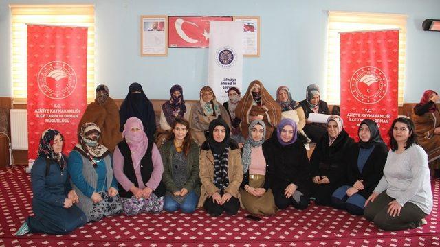 Farkındalık oluşturmak için kapı kapı dolaştılar