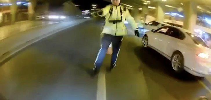 İstanbul’da trafikte terör estiren motosikletli, polisin üzerine sürüp kaçtı G2