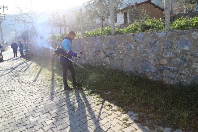 Menderes’te mahallelere ince dokunuş