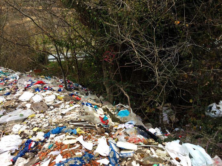 Başakşehir'de ormanlık alanı molozla doldurdular G4