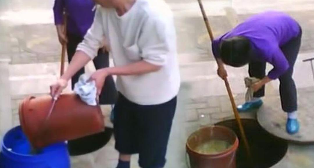 Yeni koronavir&uuml;s&uuml; iddiası! Kanalizasyondan &ccedil;ektikleri yağ ile yemek yapıyorlarmış!