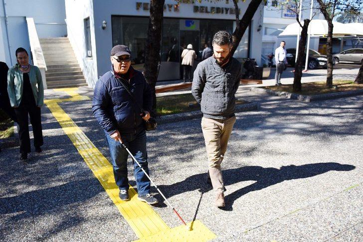 Görme engelli vatandaşlardan Başkan Karaca’ya teşekkür G2