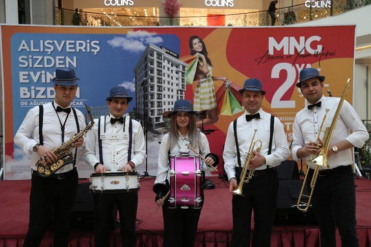 Erzurum MNG, ev hediye etti G2