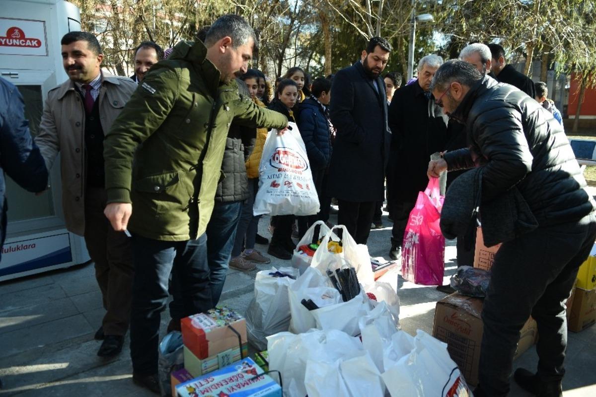 Kırsaldaki &ccedil;ocuklar i&ccedil;in dev kumbaralar