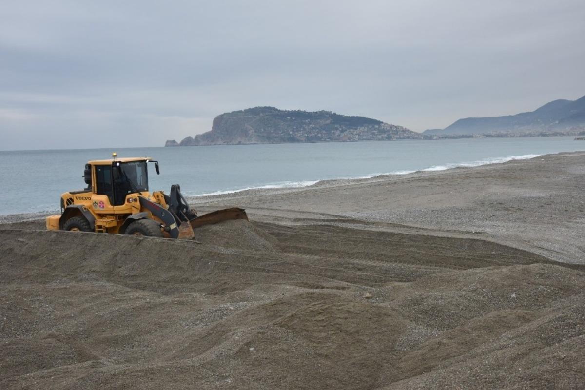 Dim&ccedil;ayı&rsquo;nın sahil ağzında temizlik &ccedil;alışması