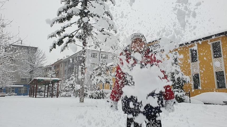 YARIN İSTANBUL'DA OKULLAR TATİL Mİ? 27 Kasım 2023 Pazartesi İstanbul'da okul var mı? Meteoroloji'den 64 il için uyarı