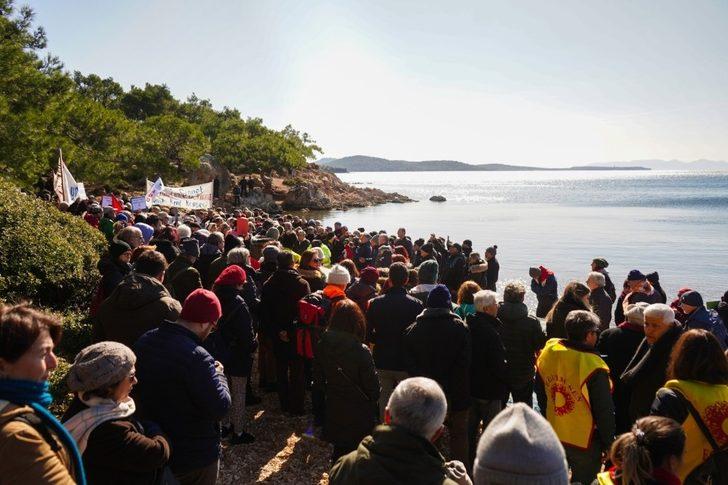 Ayvalık tek yumruk olunca ihale ertelendi G2