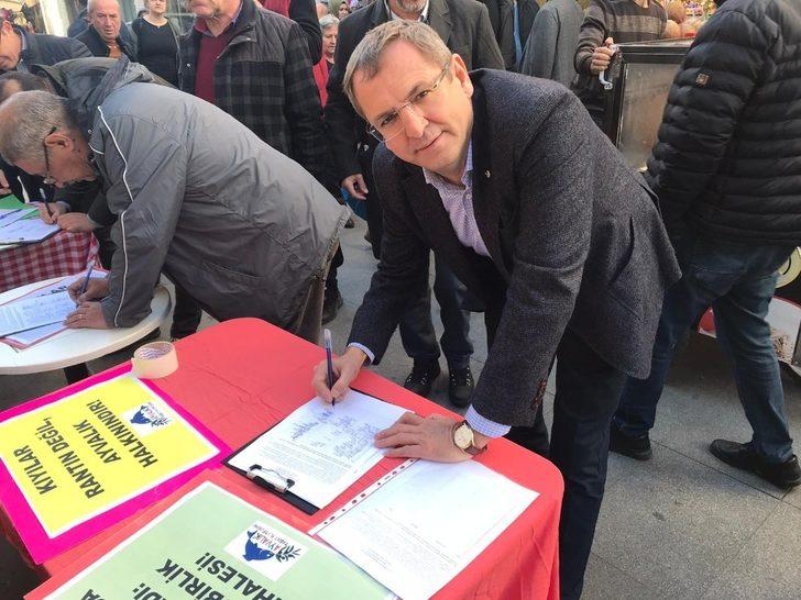 Ayvalık tek yumruk olunca ihale ertelendi G4