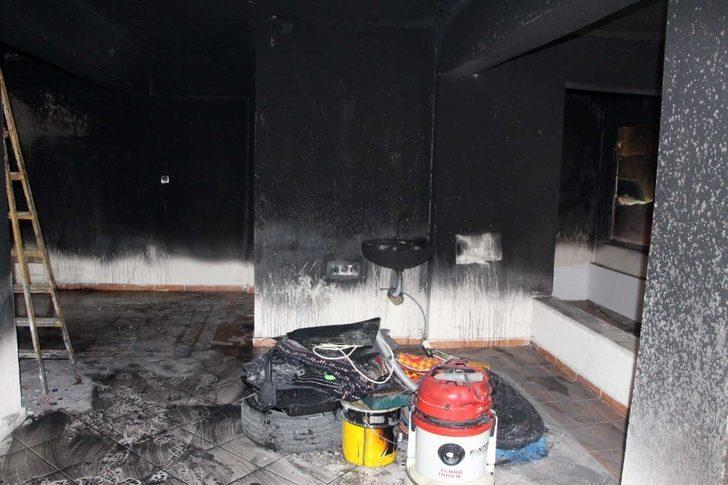 Yangında asma katta yatan genç ölümden döndü G1