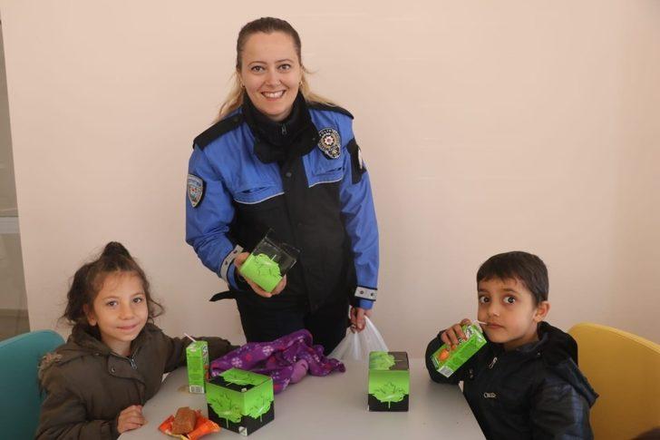 Midyat’ta minik öğrenciler yeni emniyet binasını gezdi G4