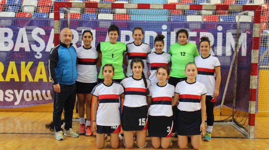 Zonguldak’ın hokey takımı Süper Ligde yoluna devam edecek