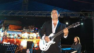 Ferhat Göçer İnebolu'yu salladı