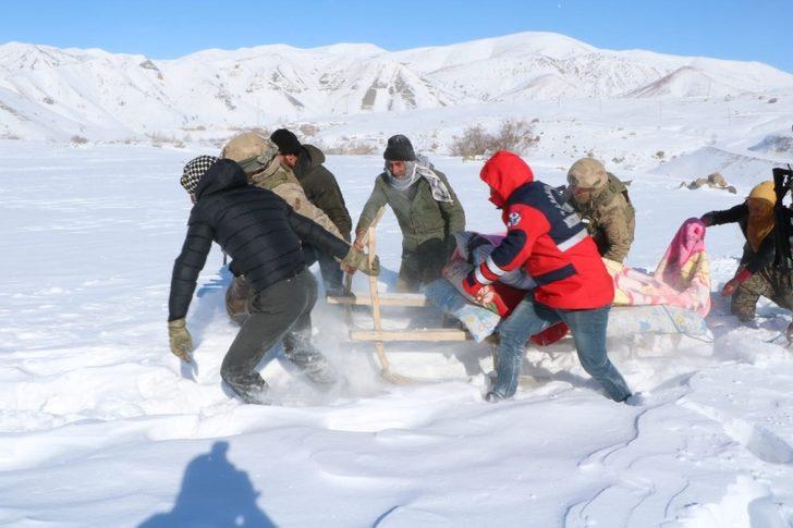 Erzurum’da askeri helikopterle hasta kurtarma operasyonu G4