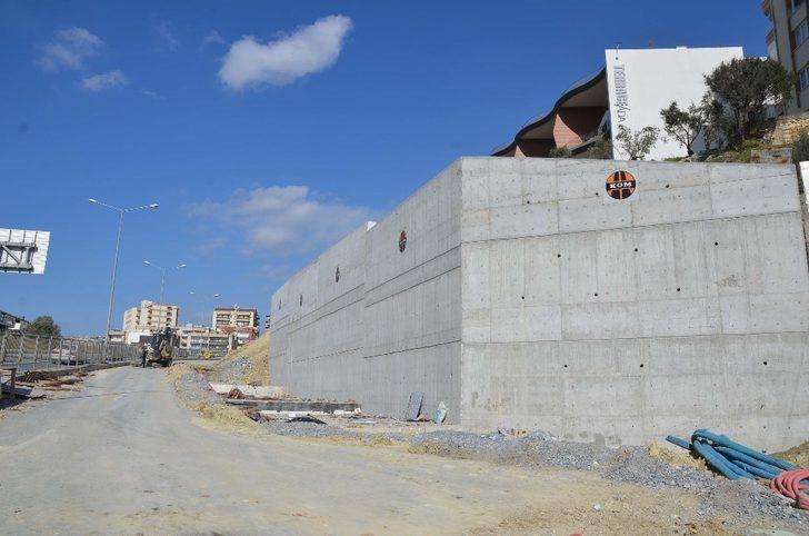 Karayolları, Kuşadası çevre yolundaki eksikleri gideriyor G3