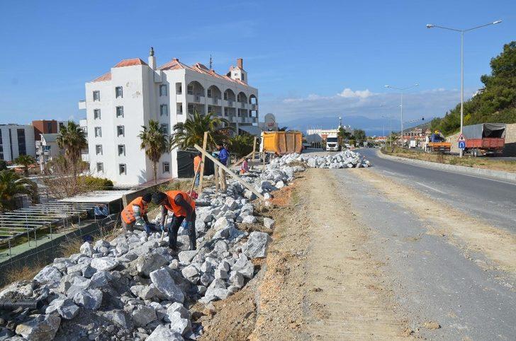 Karayolları, Kuşadası çevre yolundaki eksikleri gideriyor G5