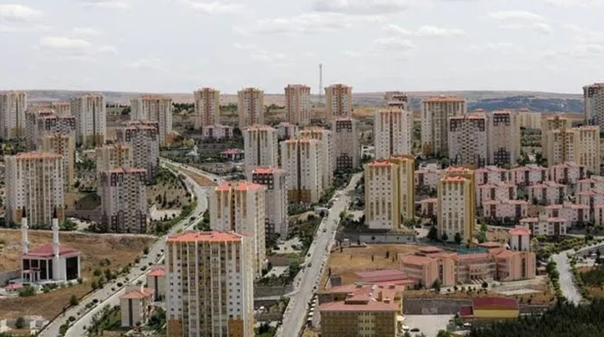 Son dakika! Değerli Konut Vergisi bir yıl ertelendi, vergi oranları değişti