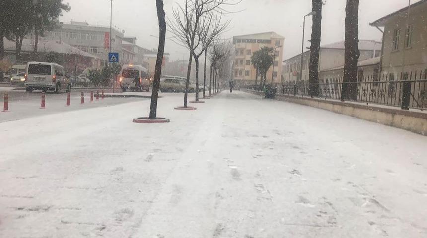 Amasya&rsquo;nın Taşova il&ccedil;esinde okullar tatil